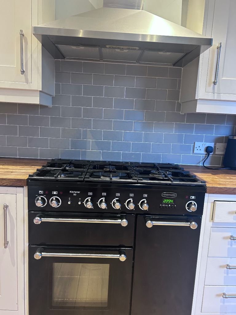 Rangemaster Kitchener 90 Freestanding Cooker – Black, Good Condition