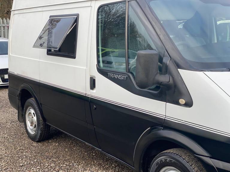 2009 Ford Transit Medium Roof Van TDCi 85ps PANEL VAN DIESEL Manual