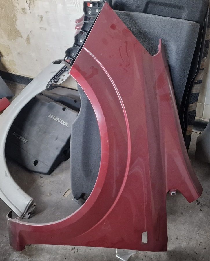 Vauxhall Zafira B Left Side Front Wing Red 2006
