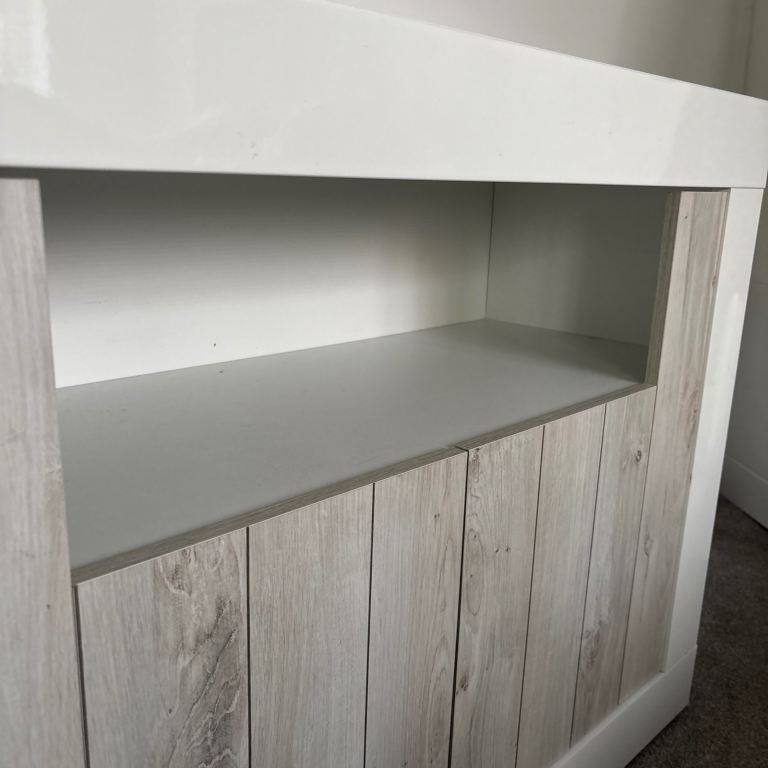 White Sideboard with Wood Effect Doors – Good Condition