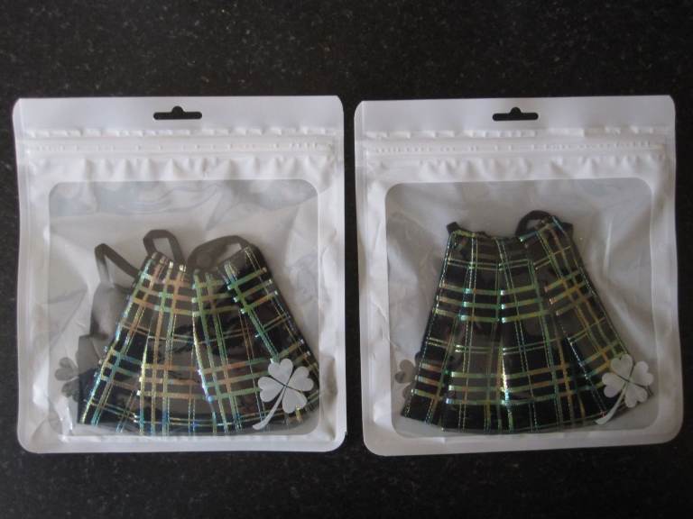 Plaid Design Reusable Face Masks x 2