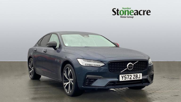  Volvo S90 2.0h T8 Recharge 18.8kWh Plus Dark Saloon 4dr Petrol Plug-in Hybrid Auto AW Petrol/Ele...