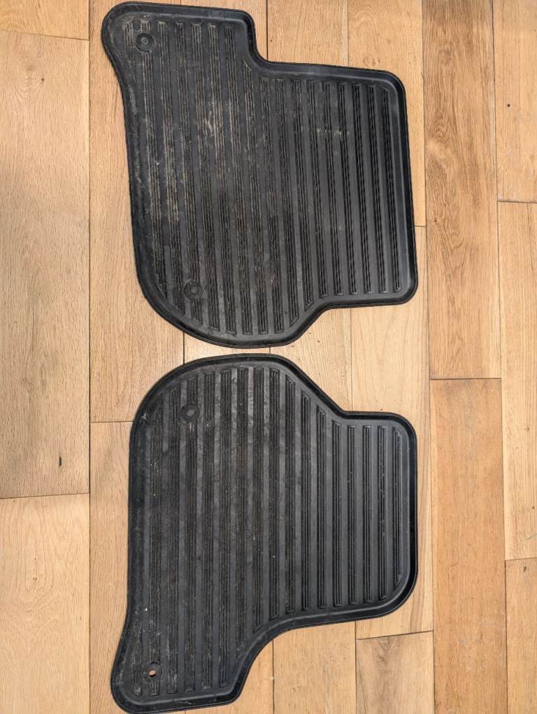 Rubber mats (rear seats) for Skoda Octavia (mk2/1z*/2004-2013)