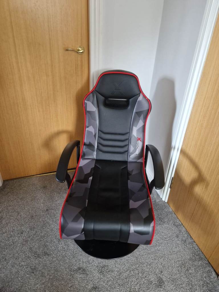X rocker chair 