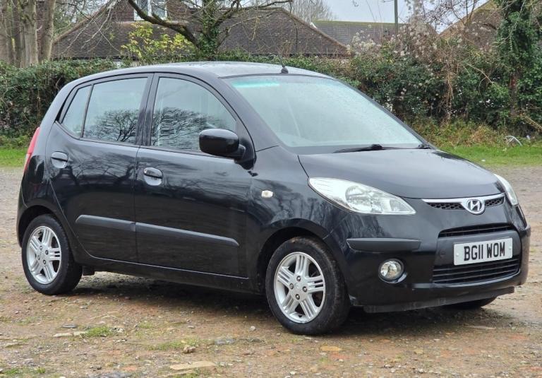 HYUNDAI i10 1.2 PETROL MANUAL IN CLEAN CONDITION. LONG MOT. SERVICE HISTORY 