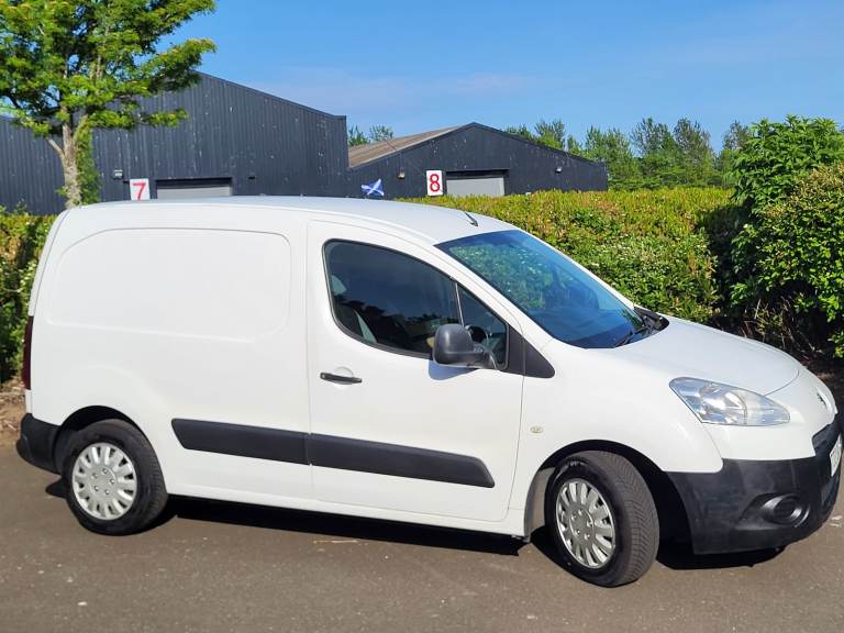 Peugeot Partner Van 2012 Manual 1560 cc HDI Diesel Long MOT