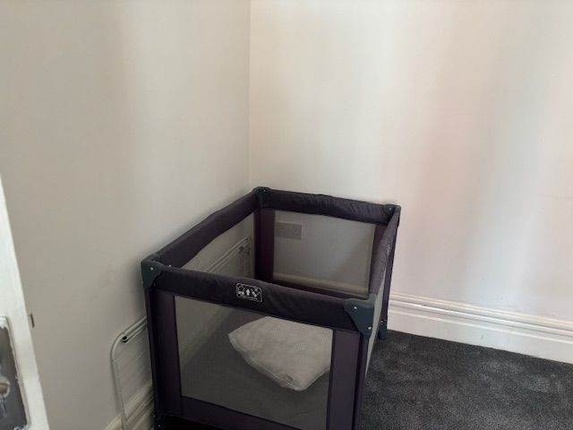 Bargain- Stunning & spacious  fully furnished 5 bed   house on st bedes avenue, blackpool FY4 1AQ 