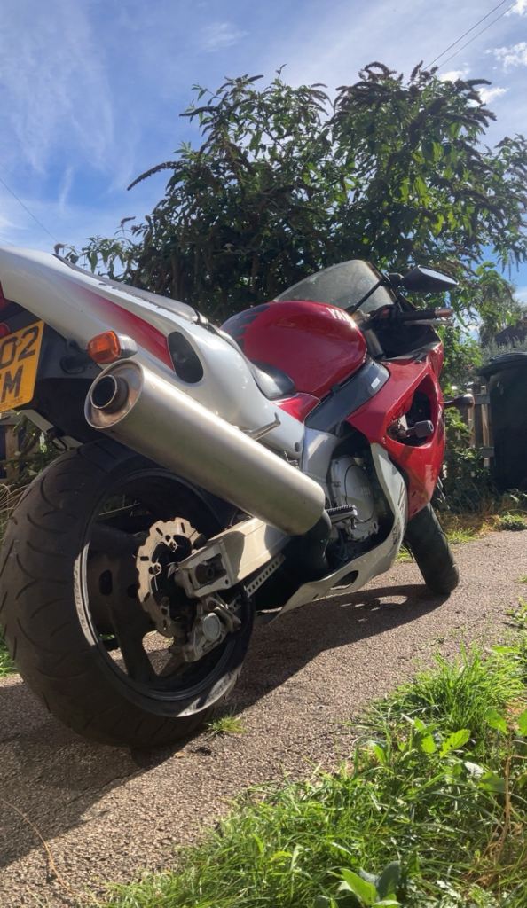 1996 Yamaha thunderace (yzfr1000)