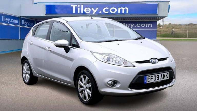 2009 Ford Fiesta 1.4 Zetec 5dr HATCHBACK Petrol Automatic