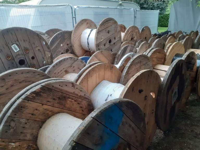 LARGE INDUSTRIAL WOODEN CABLE DRUMS