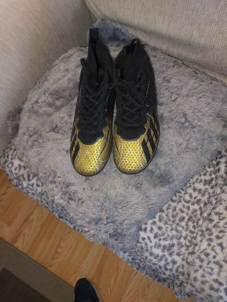 Mens astro turf trainers 