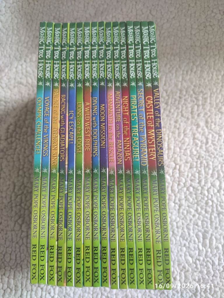 BRAND NEW Magic Tree House Book Collection, good chapter book