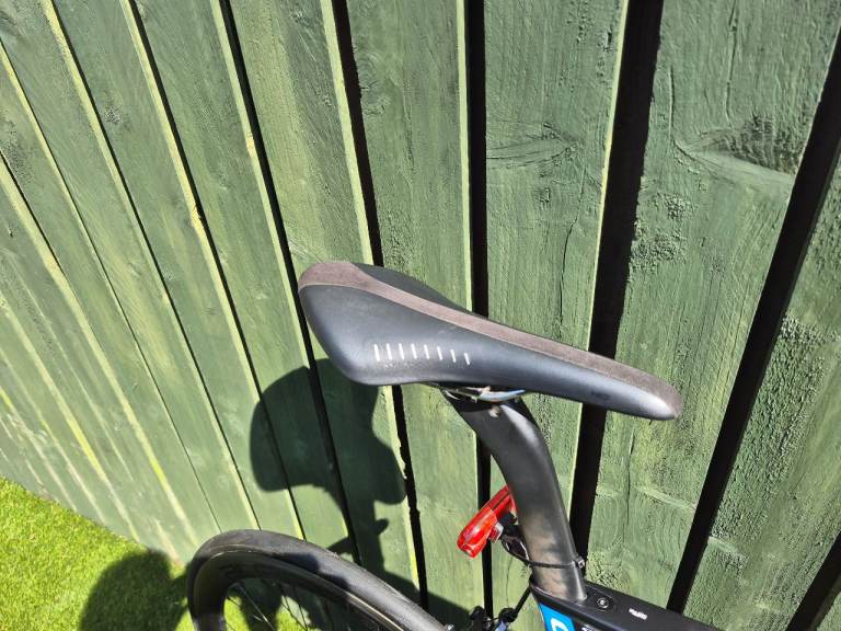 Pinarello GAN Road Bike – Black & Blue, Good Condition