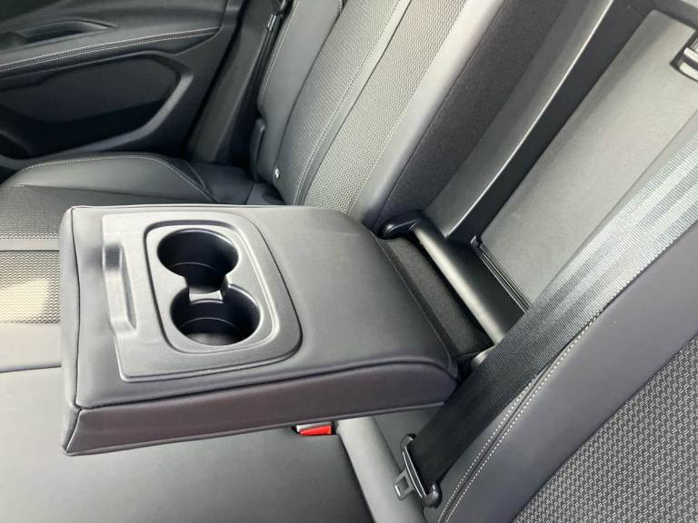 2022 Peugeot 3008 1.2 PureTech GT 5dr EAT8 HATCHBACK PETROL Automatic