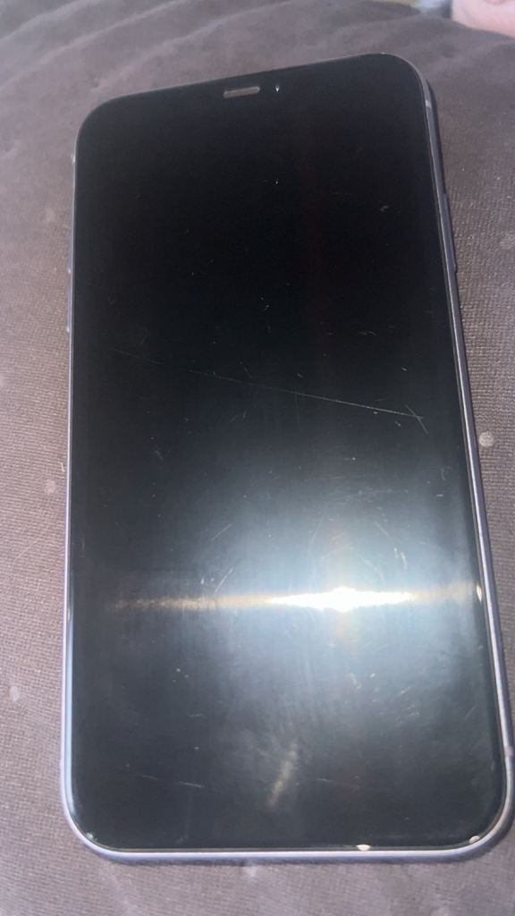 iPhone 11 purple 