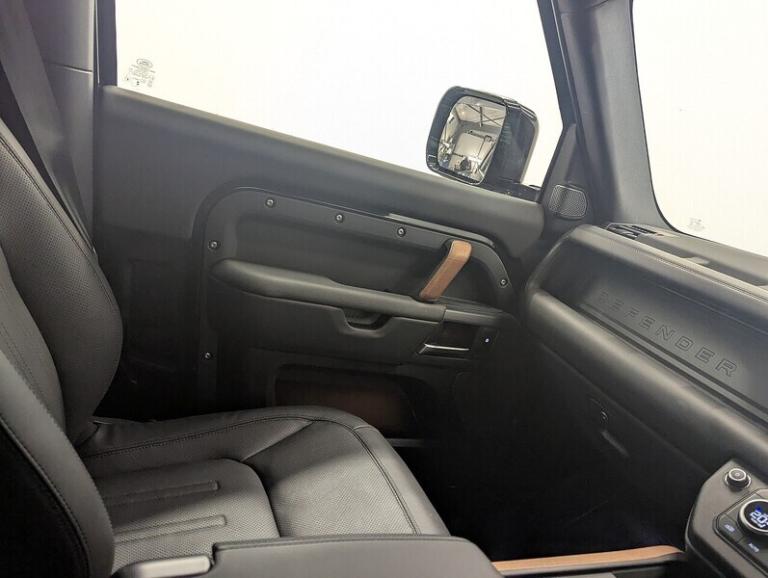 2024 Land Rover Defender 90 D300 MHEV X SUV Diesel Automatic