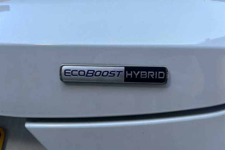 2022 Ford Puma 1.0 EcoBoost Hybrid mHEV Titanium 5dr DCT HATCHBACK PETROL Automatic