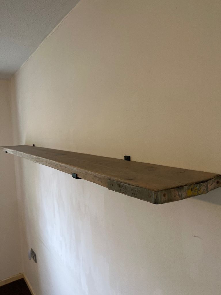 Rustic Reclaimed Wooden Shelf with Brackets – Long and Sturdy