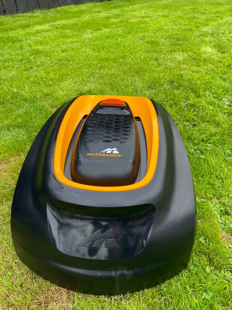 McCulloch Robotic Lawnmower – Orange & Black, Good Condition