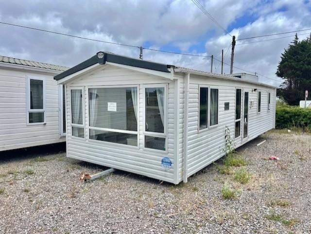 2014 ATLAS RUBY 35X12X2 OFF SITE SALE DOUBLE GLAZED CENTRAL HEATED FOR SALE