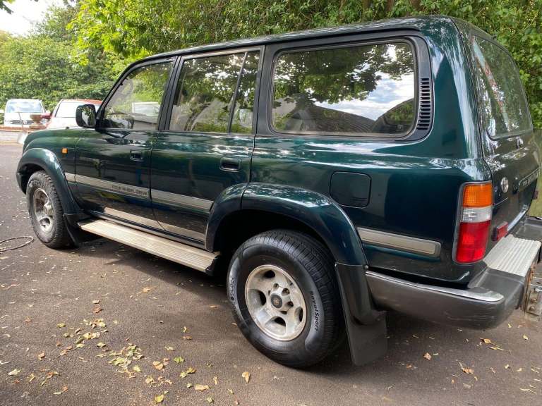 Toyota Land Cruiser Amazon 4.2 TD VX SUV 5dr Diesel Automatic (340 g/km, 201 bhp) Diesel Automatic