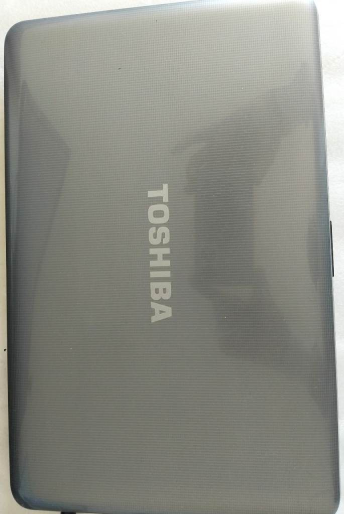 TOSHIBA SATELLITE PRO 15.6 (Open to offer)