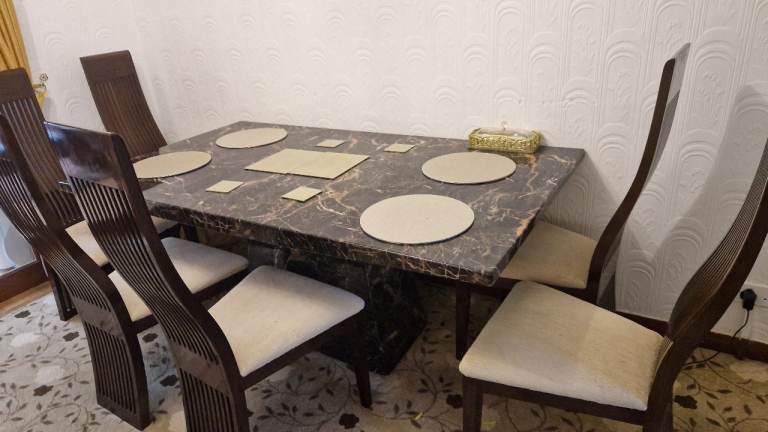 Dining table 