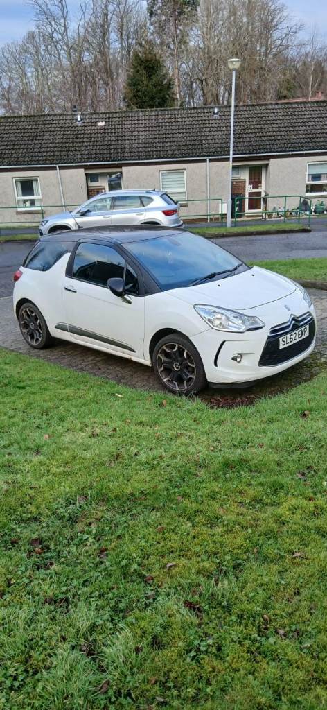Citroen, DS3, Hatchback, 2012, Manual, 1598 (cc), 3 doors
