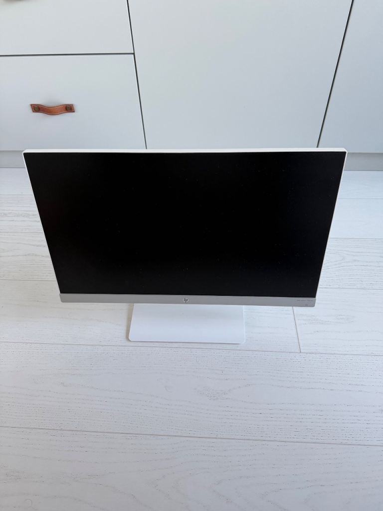 HP 24 inch HD monitor