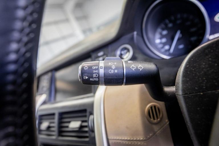 2016 Land Rover Discovery Sport 2.0 TD4 HSE 5dr [5 Seat] ESTATE DIESEL Manual