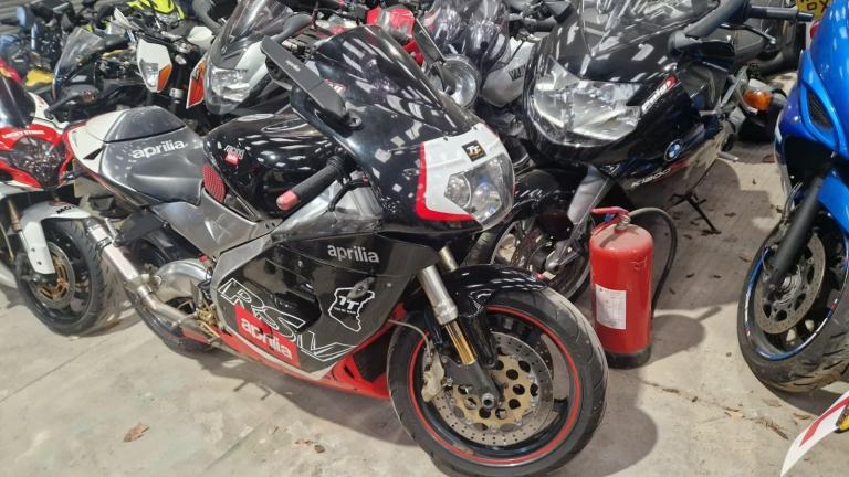 1999 T APRILIA RSV MILLE RSV1000 CLASSIC SPORTS 1000cc BLACK CLEAN HPI CLR