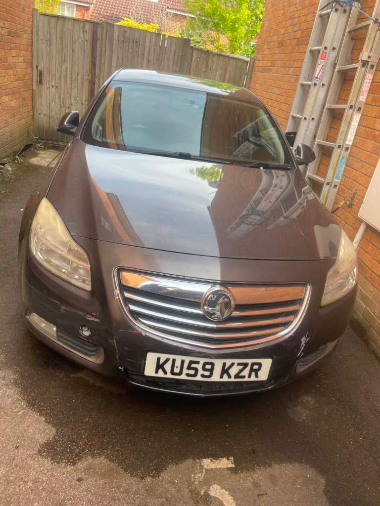 Vauxhall, INSIGNIA, Hatchback, 2009, Manual, 1956 (cc), 5 doors