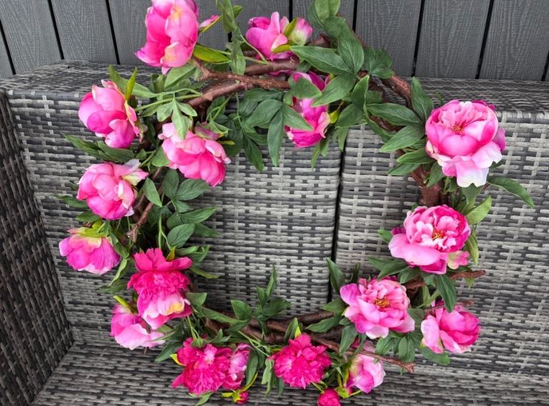 NEW artificial garden wreath 