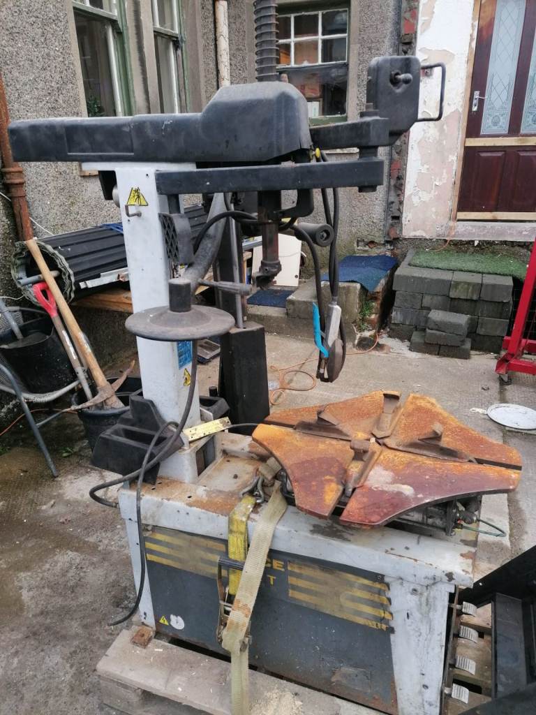 Tyre Changer machine Model Sice Fit Line 32