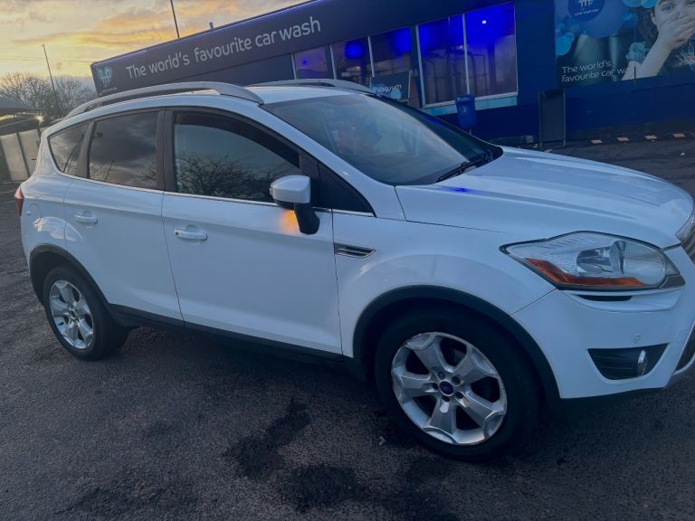 Ford, KUGA, Estate, 2010, Manual, 1997 (cc), 5 doors