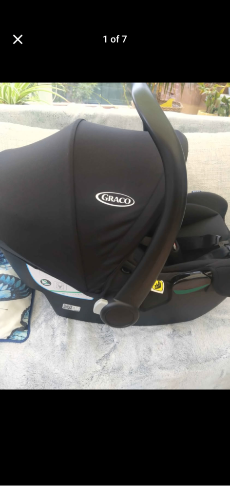 Graco baby car seat 