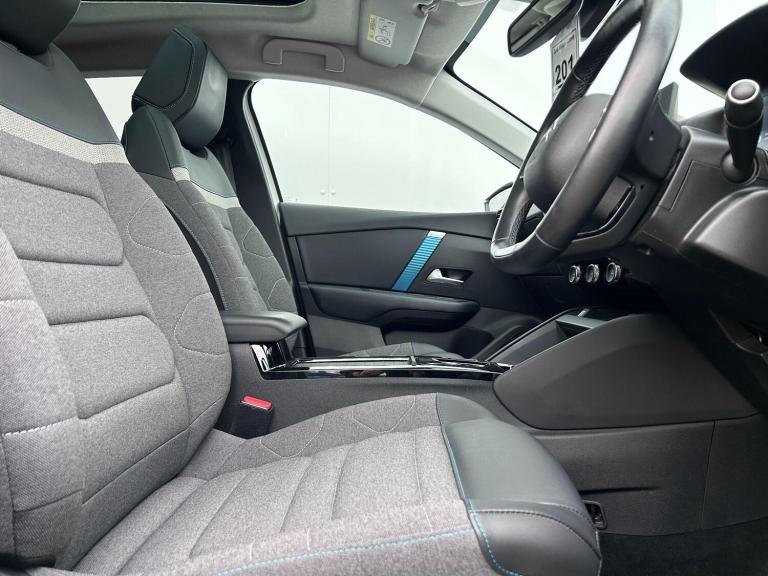 2022 Citroen e-C4 50kWh C-Series Edition Auto 5dr (7.4kW Charger) HATCHBACK Electric Automatic