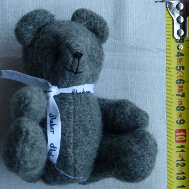 AS NEW Cute Button-Jointed Shaker Teddy Bear 18cm 7in
