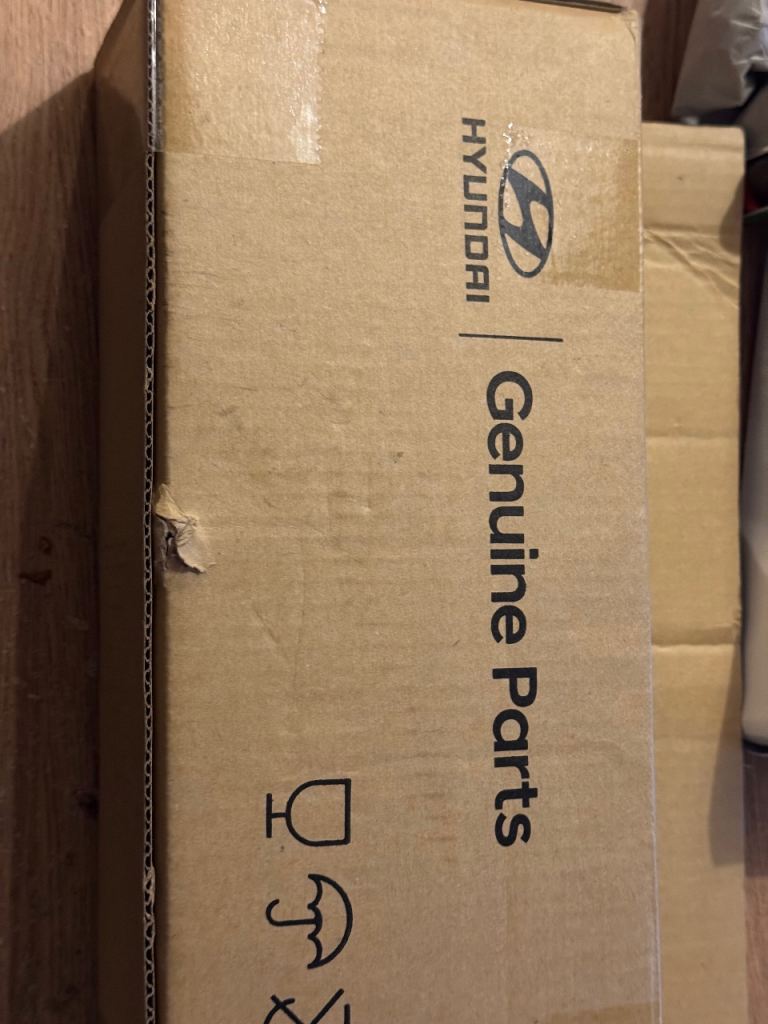 Genuine Hyundai / Genesis Car Jack Kit - New & Boxed