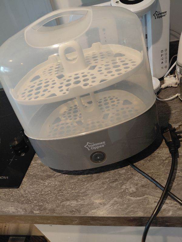 Tommee Tippee Electric Steriliser – Good Condition