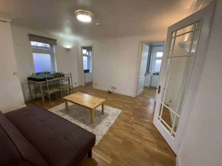 Beautiful One Bedroom Ground Floor Flat available to let at Ivy House Road Dagenham, RM9
