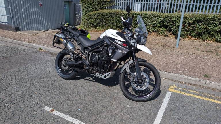 Triumph TIGER 800 XCx - 2015 - Full OEM Metal Luggage