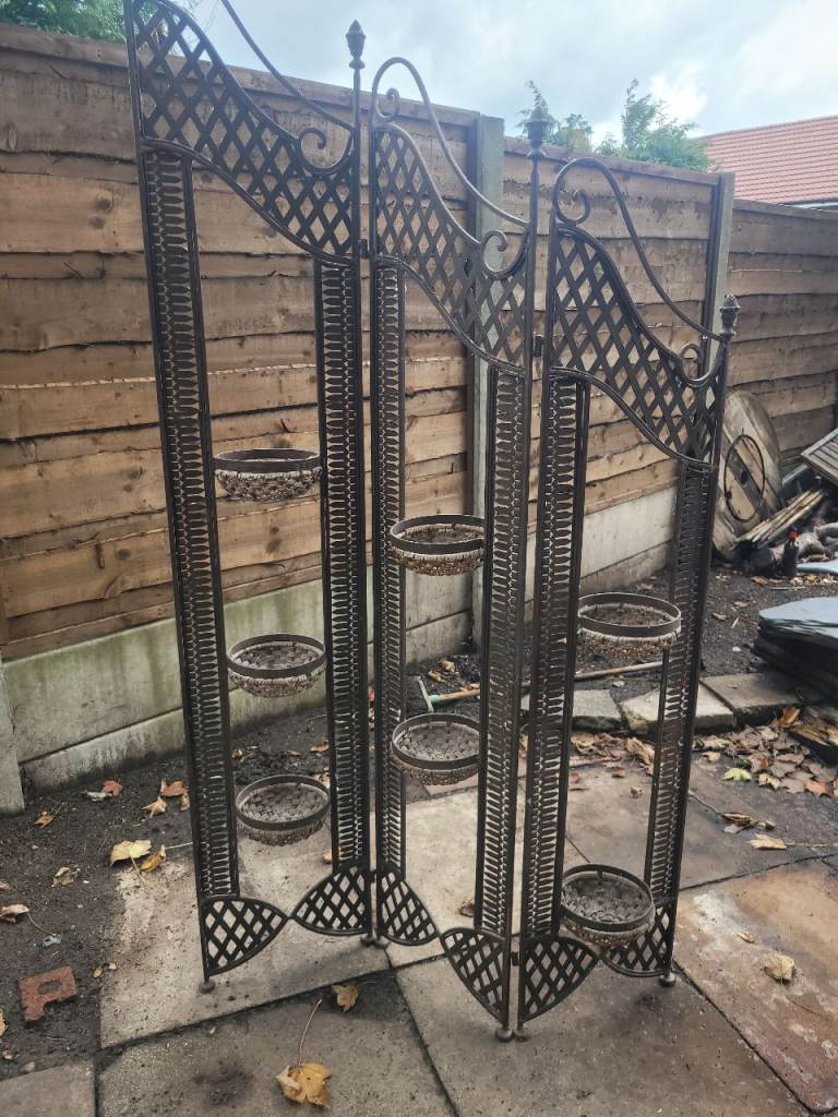 Large Metal Garden Planter Stand with Baskets – Good Condition