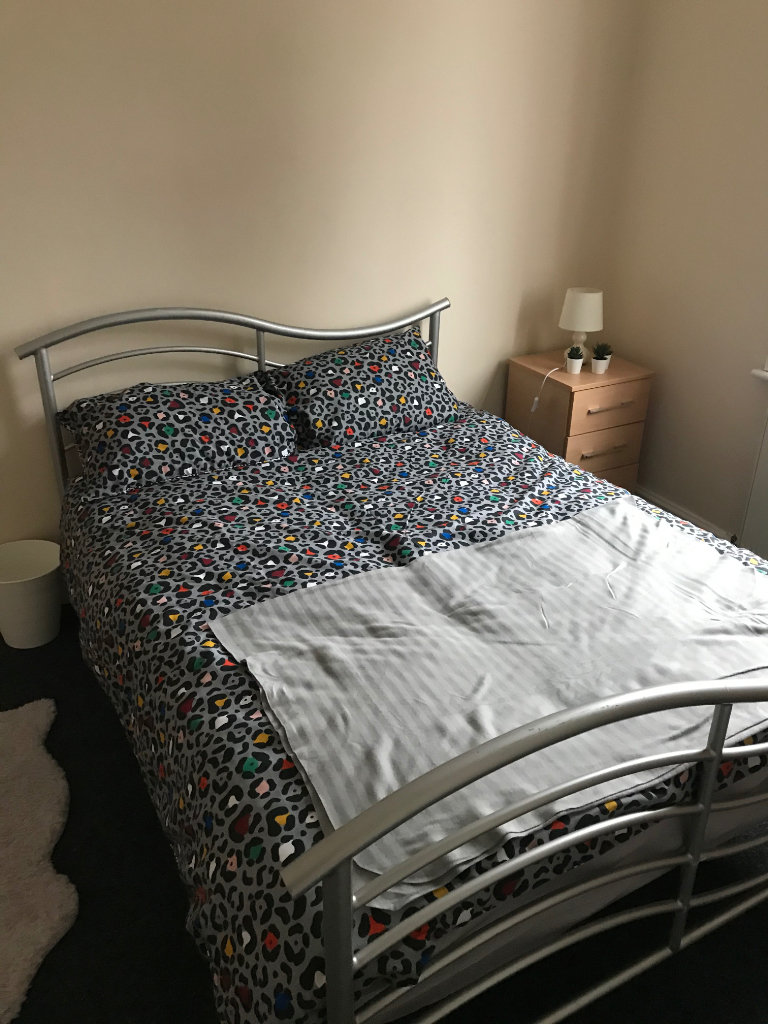 Supported Living Accommodation Double Rooms Emergency House DSS Temporary Hostel Rent To Let 510