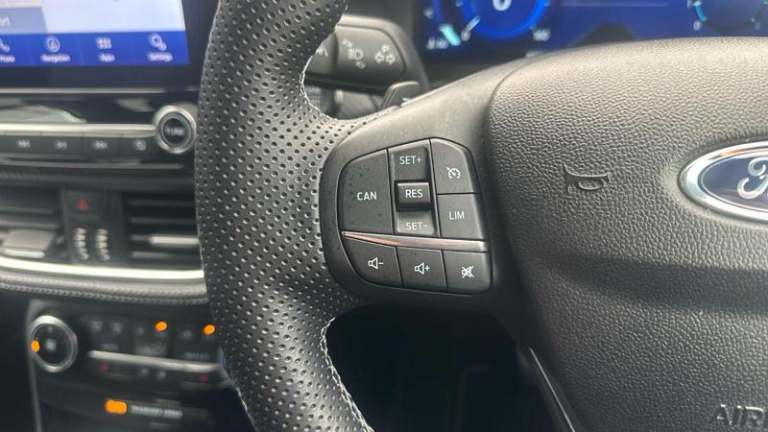 2022 Ford Puma 1.0T EcoBoost MHEV ST-Line Vignale DCT Euro 6 (s/s) 5dr Automatic SUV Hybrid Autom...