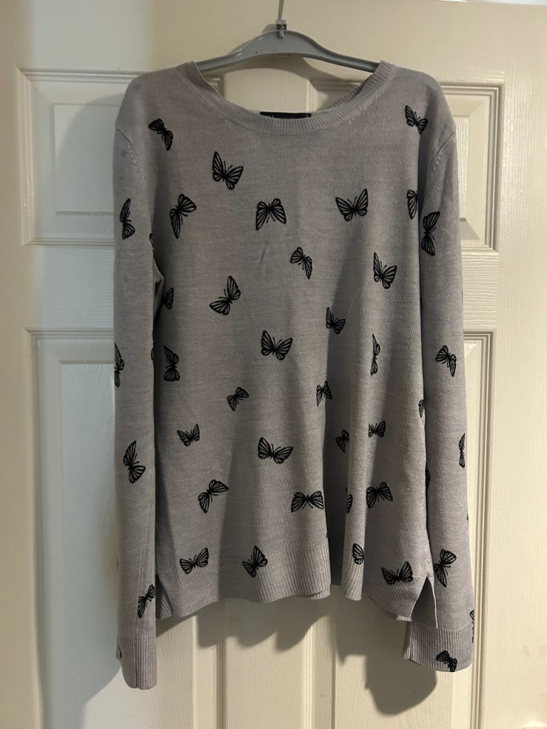 M&S Collection Grey Jumper with Butterfly Print, Size 12 – Good Condition