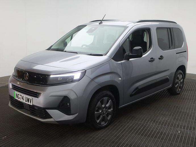 2025 Vauxhall Combo Life 100kW Ultimate 52kWh 5dr Auto MPV ELECTRIC Automatic