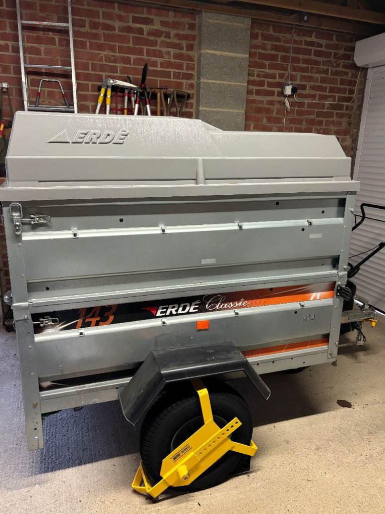 Erde 143 Double Height Hardtop Trailer