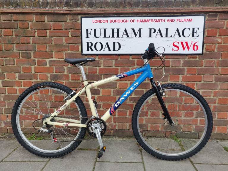 SERVICED (6012) 26" DAWES WATOGA 24-speed Aluminium Junior BIKE Hybrid Mountain BICYCLE Size S