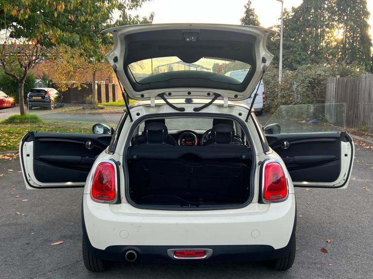 2014 MINI Hatch 1.5 Cooper D 3dr HATCHBACK Diesel Manual